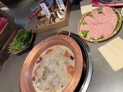 -阿婆情腊排骨火锅·野生菌季(古城旗舰店)