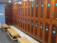 -七彩阳光游泳俱乐部(江北远洲店)