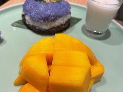 芒果双色糯米饭-mango tree芒果树餐厅(K11店)