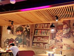 大堂-喝丢一只鞋海鲜烧烤·海肠捞饭(东关街店)