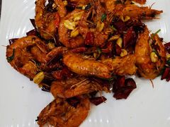 -扒虾小妹儿麻辣海鲜(宏图街店)