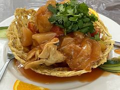 雀巢筑顶-莲华素食府