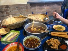 -马路边边 传媒大学店