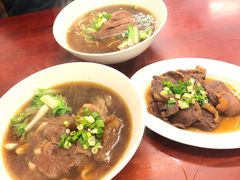 -尊品原汁牛肉面