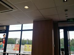 -麦当劳(松江南乐得来速店)