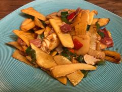 -爱啤精酿·民谣酒馆(滨江店)