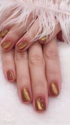 -安娜美甲美睫沙龙