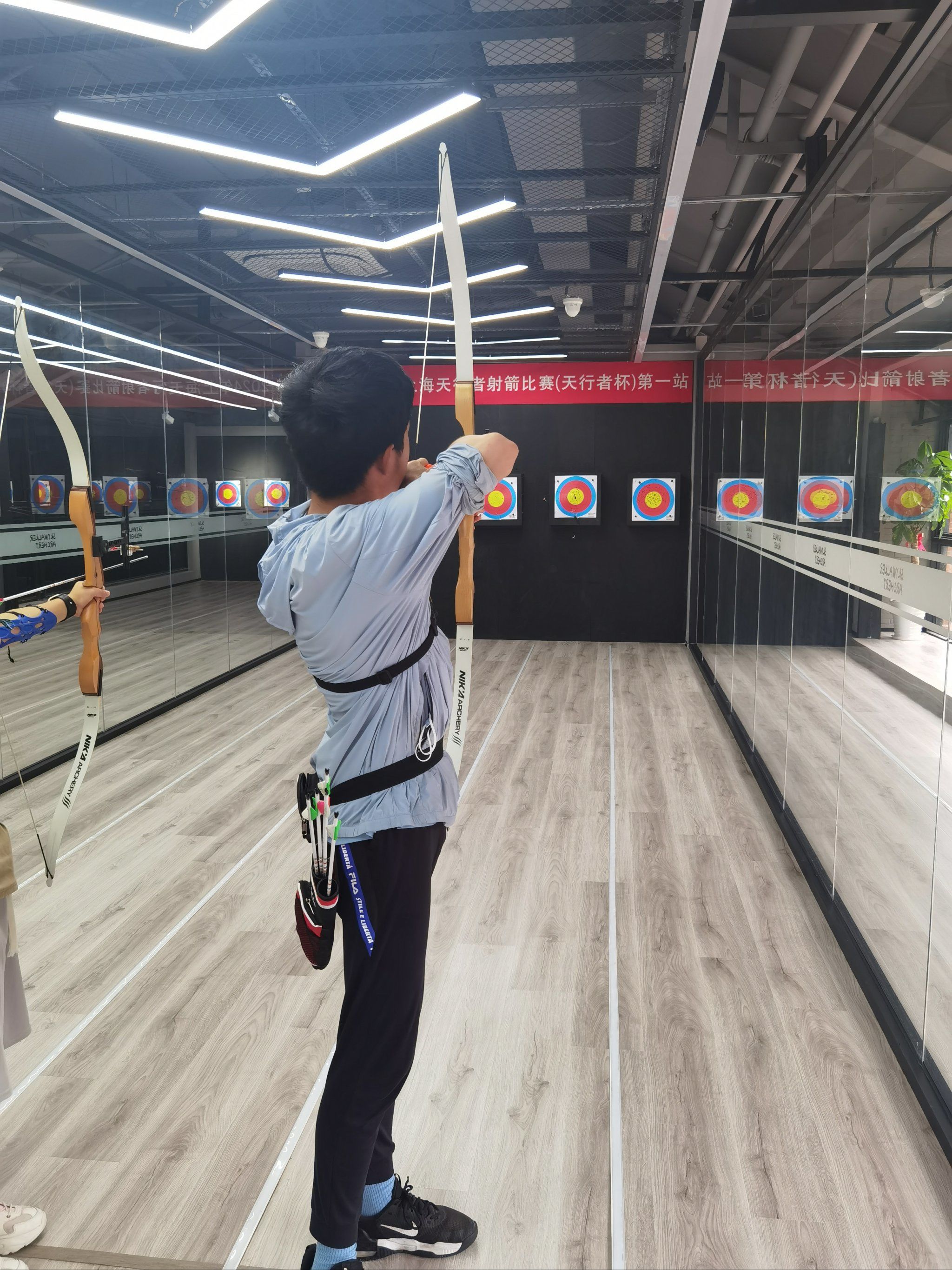 暑假带孩子来体验一下射击,这边新开的服务很好