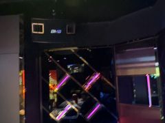 -温莎KTV(珠江路店)