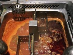 -海底捞火锅(海宁路店)