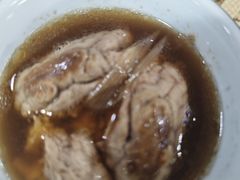 -金卯白肉罩火烧