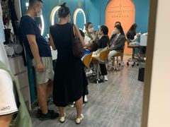 -海马体照相馆(西安高新万达广场店)