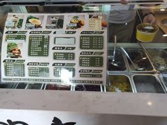 -津椰本·海南正宗椰奶清补凉(店一店)
