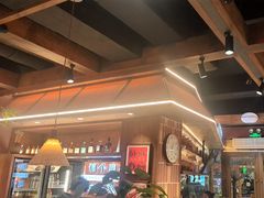-巴卤社老火锅(财富店)