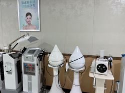-苗医生专业祛痘·皮肤管理