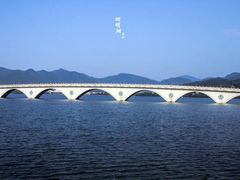 -四明湖