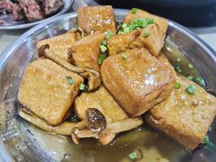 鲍汁手工豆腐-美兰春记食店·龙舌坡红烧牛肉