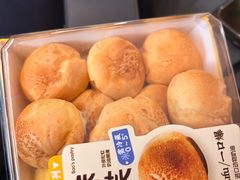 -鲍师傅糕点(江苏路店)