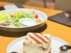 瀑布提拉米苏-玛尚诺意式餐厅(官舍店)