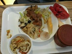 -感恩心素食馆(百世广场店)