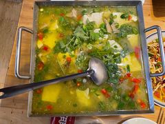 豆腐花鸡-自贡盐帮菜·玩辣餐厅(樱花园西街店)