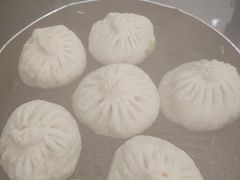 排骨肉包子-张包铺(道外店)