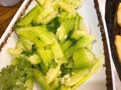 -万里闯关东铁锅炖菜馆(高新旗舰店)
