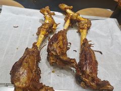 烤小羊腿-蒙古人烤羊大师·绿野餐厅(工农大路店)