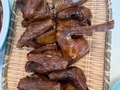 -五谷芳乳鸽王(梅沙老店)