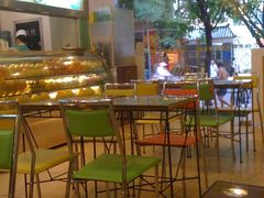 -佰搭果·广式茶餐厅(西华路店)