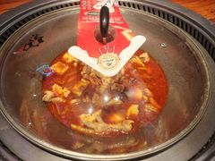 -山河屯铁锅炖(哈西站店)