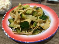 秘制豆皮黄瓜-炙热童年·老北京炙子烤肉(南锣鼓巷店)