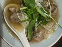 河内生牛肉汤河粉-美奈小馆·越南料理(中航城君尚购物中心店)