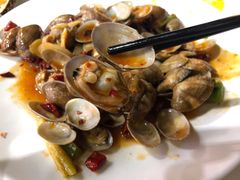 辣炒花甲-范饭椰林川湘味海鲜·椰子鸡(三亚湾椰梦长廊店)