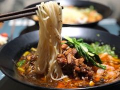 -八月美食小馆(银泰城总店)