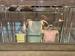 -Acne Studios(芮欧百货店)