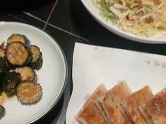 -鸽子侯·家宴·平价海鲜(绿地店)