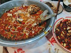 -堂瓦里·33年传统赣菜(第一街区店)