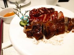 烧鹅拼叉烧-煲王粤菜餐厅(中侨中心店)