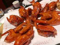 -鸽子侯·家宴·平价海鲜(市图书馆店)