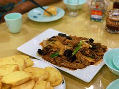 爆炒腰花-春水锅贴·传统鲁菜(大明湖店)