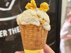 爆米花冰淇淋-LUNEURS月乐诗 冰淇淋咖啡(环贸店)