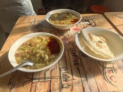 -刘老虎肉丸糊辣汤(总店)