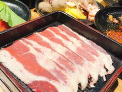 -爱伲PLUS·牛肉海鲜自助火锅(融创店)