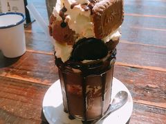 爆炸冰激淋巧克力-MIKAKU(万达广场上海宝山店)