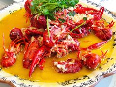 -天外天美食广场(哈尔滨路店)