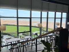 -青岛朗艺美术馆·海景咖啡