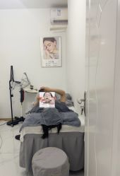 -瓷肌博士·祛痘科技美肤