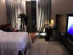 -广州天河希尔顿酒店