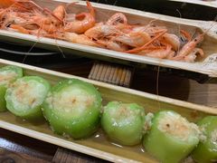-胡须哥网红竹筒菜